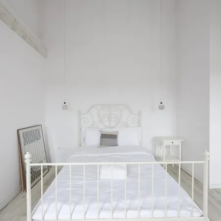 Διαμέρισμα Scandinavian Loft By Bookinghost