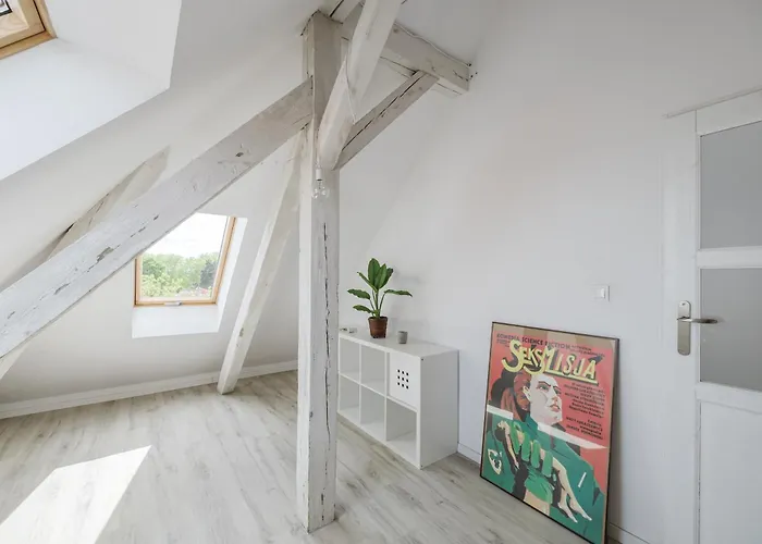Scandinavian Loft By Bookinghost Apartment *